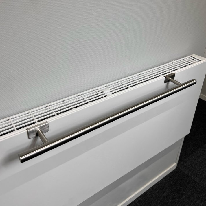 BSXL handdoekenrek 600 mm voor radiatoren boven-bevestiging RVS